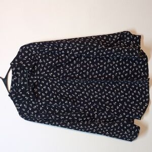 Torrid Black and White Floral Blouse, Size 3